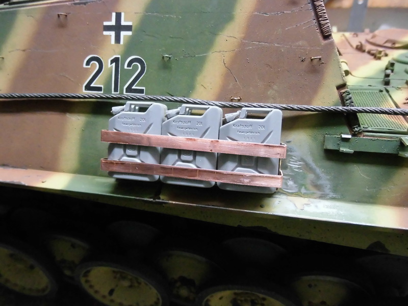 Erwins Jagdpanther wird zum Fahrschulpanzer Japa_103bhkvo