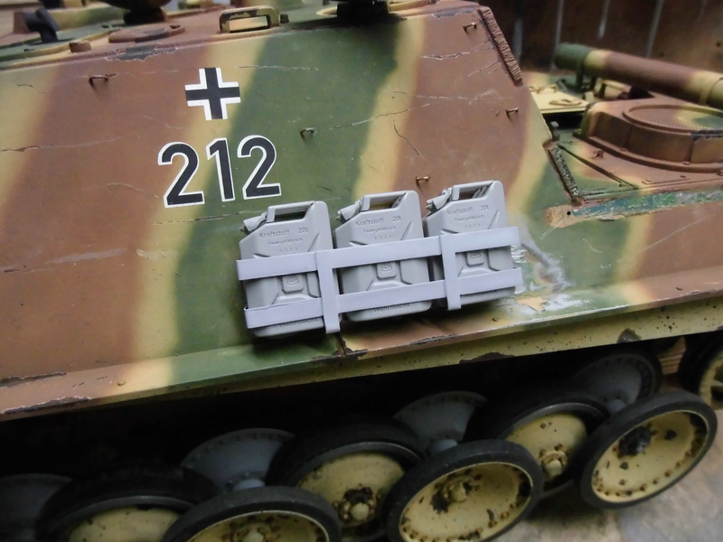 Erwins Jagdpanther wird zum Fahrschulpanzer Japa_112xhj9h