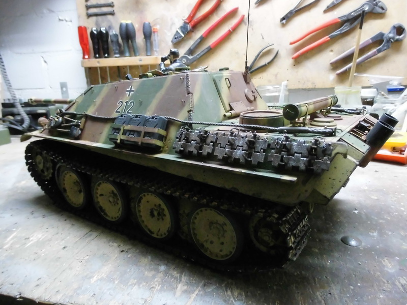 Erwins Jagdpanther wird zum Fahrschulpanzer Japa_1513zjqc