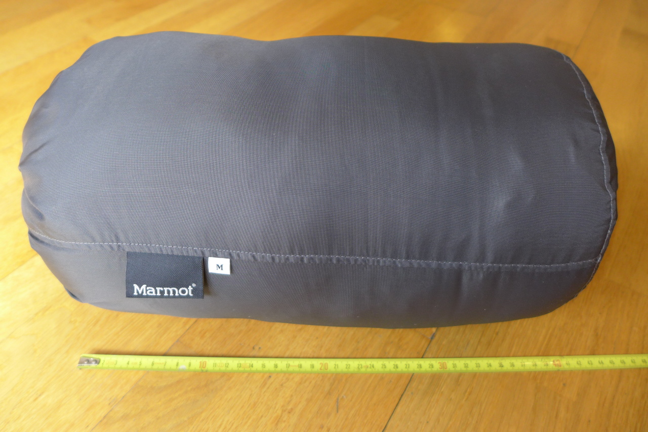 Das Marmot Schlafsäcke bauen kann steht außer Zweifel Verarbeitungsqualität war auf einem hohen Niveau und es waren im Auslieferungszustand keinerlei