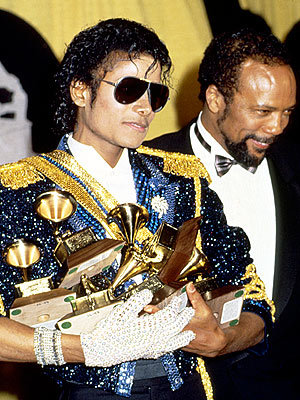 mj-1983-awards-grammygis2o.jpg