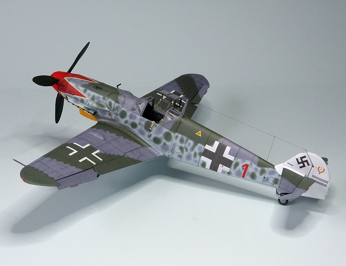 Messerschmitt Bf-109 G5/R2 - Hermann Graf - Kartonowy Kolekcia 1:33 P1000817udjkn