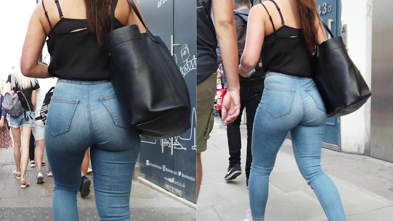 Sexy Candid Teens in Jeans 6