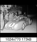 24 HEURES DU MANS YEAR BY YEAR PART ONE 1923-1969 - Page 40 1957-lm-1-mossschell-6jkn9