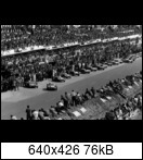 24 HEURES DU MANS YEAR BY YEAR PART ONE 1923-1969 - Page 43 1958-lm-100-start-068jjse