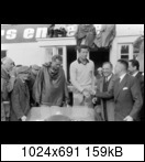 24 HEURES DU MANS YEAR BY YEAR PART ONE 1923-1969 - Page 45 1958-lm-120-podium-00y2j9t