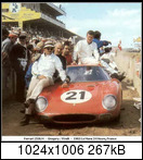 24 HEURES DU MANS YEAR BY YEAR PART ONE 1923-1969 - Page 66 1965-lm-120-podium-01ygjt2