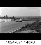 24 HEURES DU MANS YEAR BY YEAR PART ONE 1923-1969 - Page 64 1965-lm-2-04d6jpk