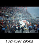 24 HEURES DU MANS YEAR BY YEAR PART ONE 1923-1969 - Page 80 1969-lm-100-start-004tij6j
