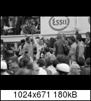 24 HEURES DU MANS YEAR BY YEAR PART ONE 1923-1969 - Page 83 1969-lm-120-podium-01sakzg