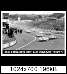 24 HEURES DU MANS YEAR BY YEAR PART TWO 1970-1979 - Page 6 1971-lm-100-start-012jakui