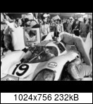24 HEURES DU MANS YEAR BY YEAR PART TWO 1970-1979 - Page 7 1971-lm-19-johnwyerau4kkcm