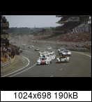 24 HEURES DU MANS YEAR BY YEAR PART TWO 1970-1979 - Page 25 1976-lm-100-start-003bojcs