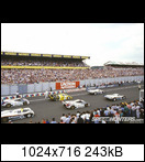 24 HEURES DU MANS YEAR BY YEAR PART TRHEE 1980-1989 - Page 23 1985-lm-200-start-008asjdv