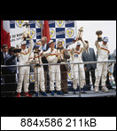  24 HEURES DU MANS YEAR BY YEAR PART FOUR 1990-1999 - Page 14 1992-lm-300-podium-0117j9s