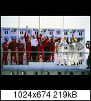 24 HEURES DU MANS YEAR BY YEAR PART FIVE 2000 - 2009 - Page 5 2000-lm-300-podium-012hkt2