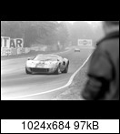 24 HEURES DU MANS YEAR BY YEAR PART ONE 1923-1969 - Page 83 69lm68gt40helmutkelle6qk5q